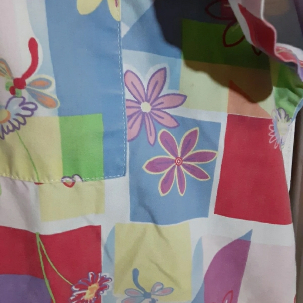 Scrub top - Picture 11 of 12